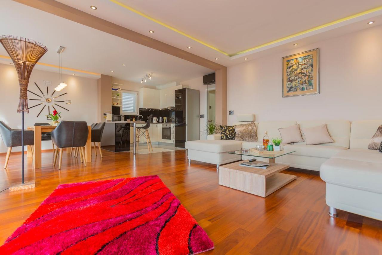 Apartment Paradise ماكارسكا المظهر الخارجي الصورة